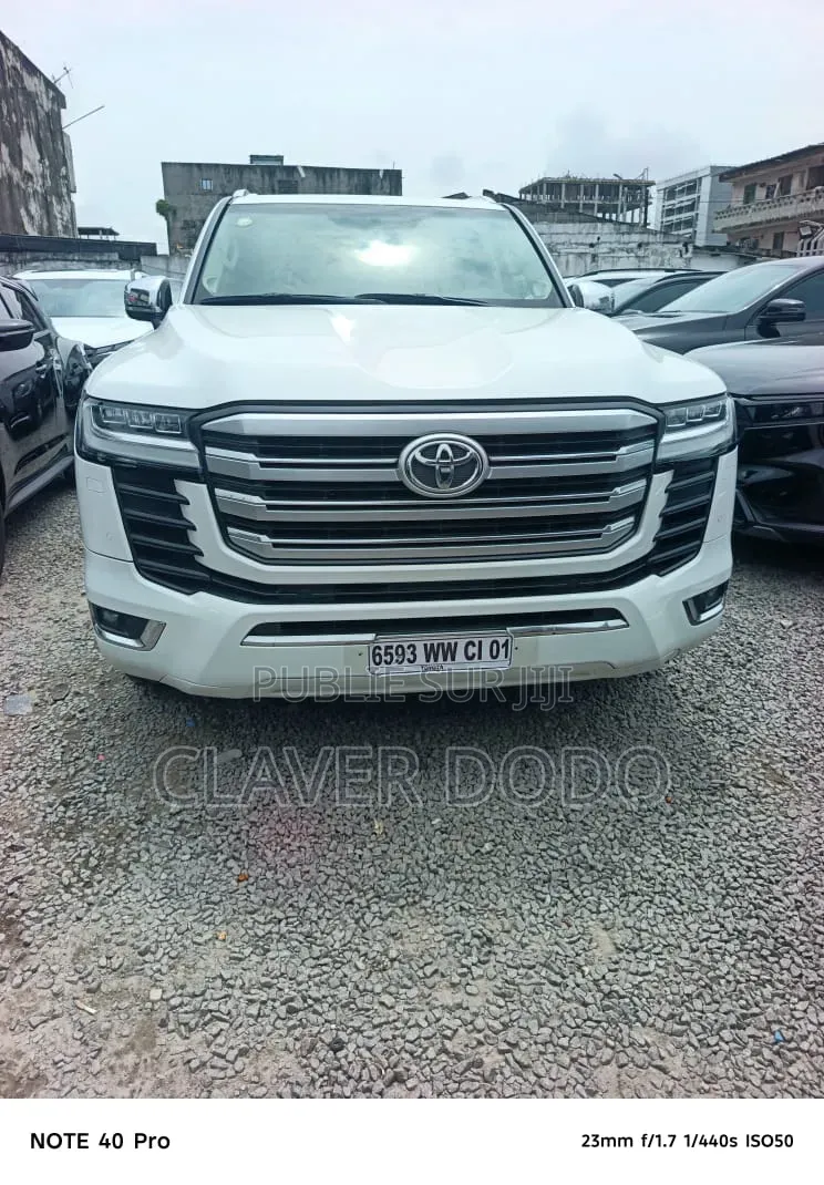 Toyota Land Cruiser Prado 2022 Blanc