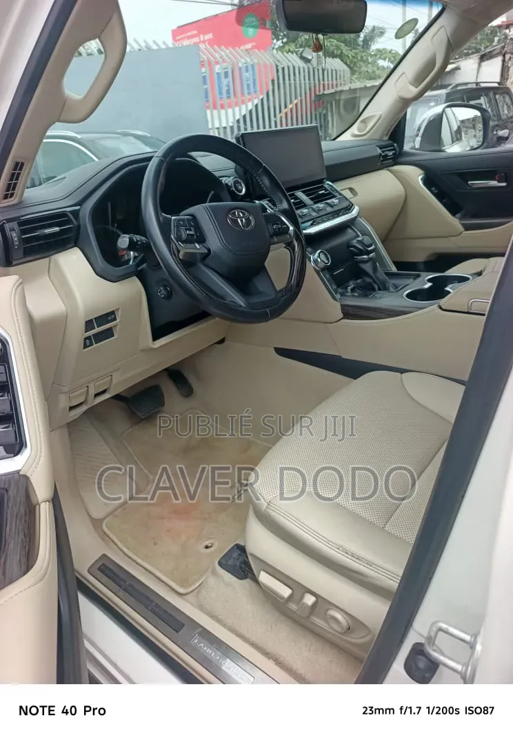 Toyota Land Cruiser Prado 2022 Blanc
