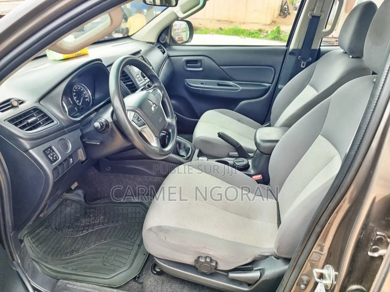 Mitsubishi L200 2022 Marron