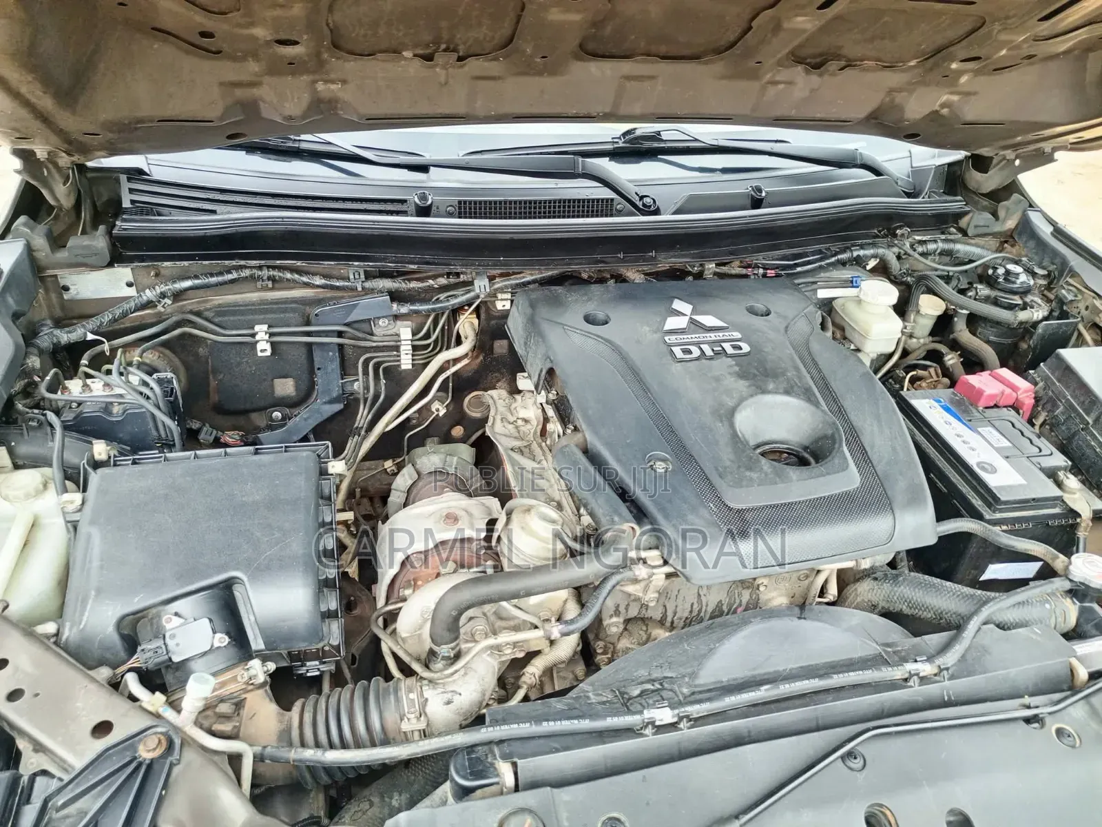 Mitsubishi L200 2022 Marron