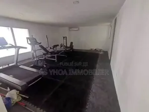 3chbre Appartement dans Deux Plateaux à Vendre