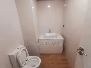 3chbre Appartement dans Deux Plateaux à Vendre