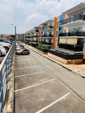 3chbre Appartement dans Bingerville à Vendre