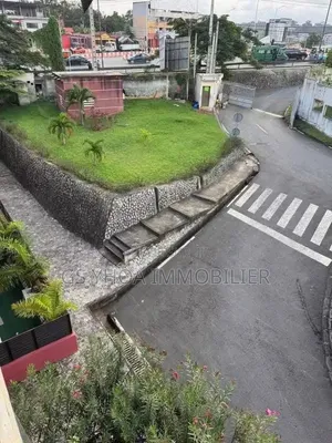 3chbre Appartement dans Bingerville à Vendre