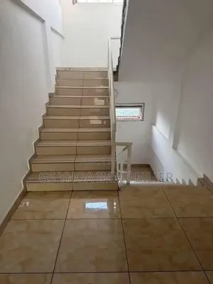 3chbre Appartement dans Bingerville à Vendre