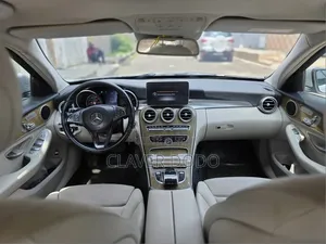 Mercedes-Benz C400 4Matic AWD Sedan (3.0L V6 7A) 2015 Gris