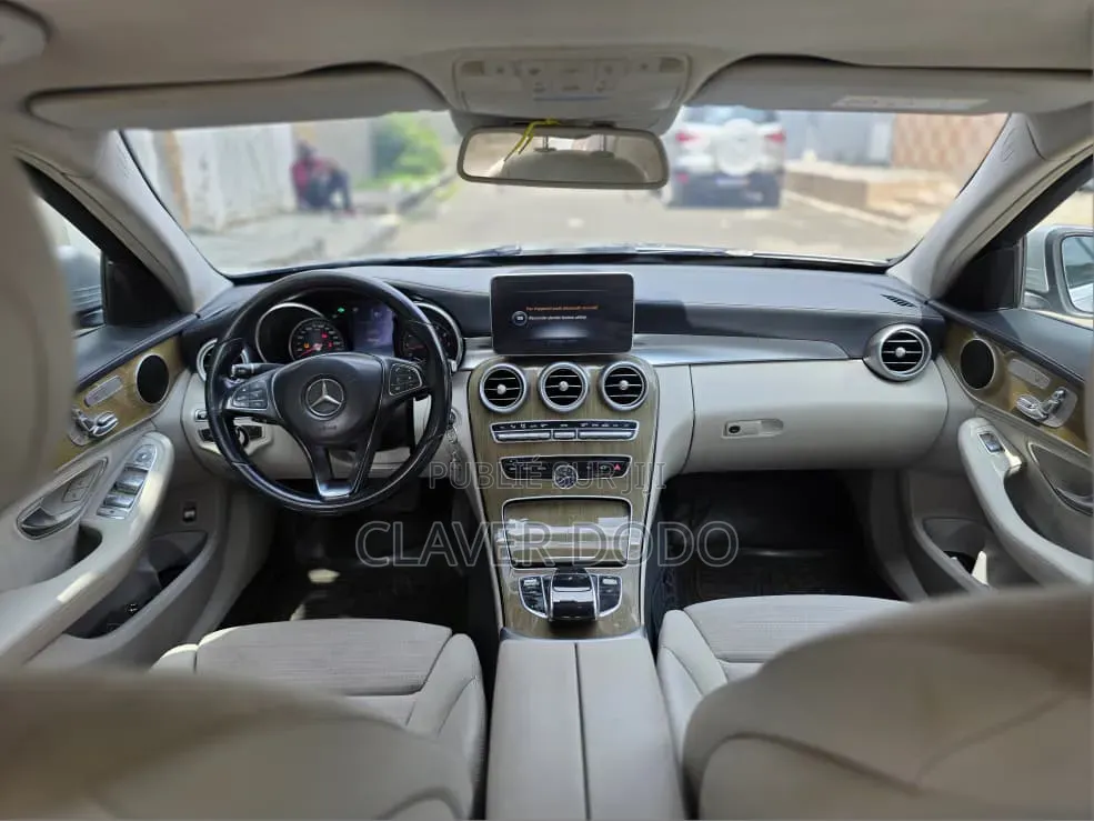 Mercedes-Benz C400 4Matic AWD Sedan (3.0L V6 7A) 2015 Gris
