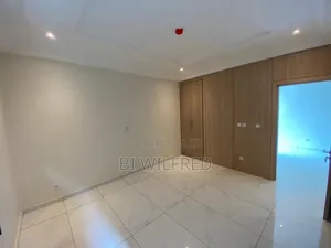 4chbre Duplex dans Wilfred Goré Bi, Cocody à Vendre