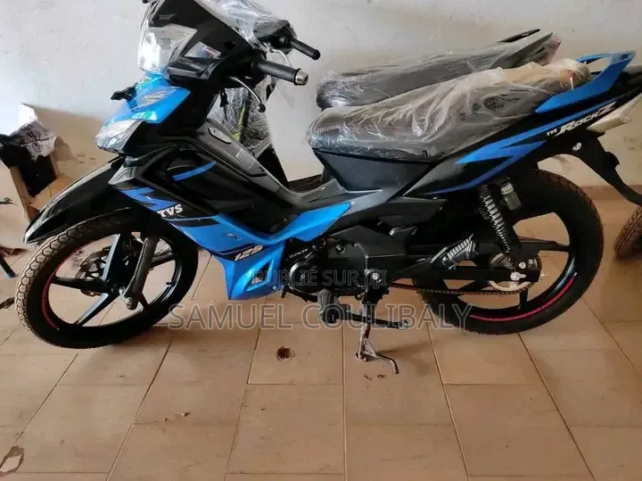 Nouveau TVS Apache 180 RTR 2025 Autre