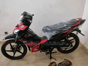 Nouveau TVS Apache 180 RTR 2025 Autre