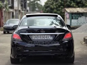 Mercedes-Benz C450 2017 Noir