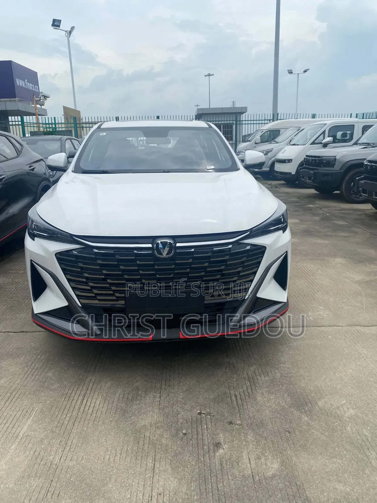 Nouveau Changan X5 Plus 1.5 Blue Core FWD 2024 Blanc