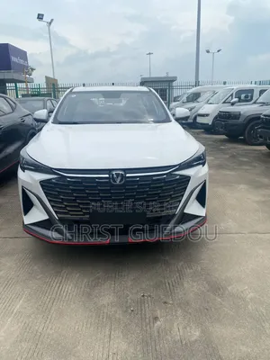 Nouveau Changan X5 Plus 1.5 Blue Core FWD 2024 Blanc