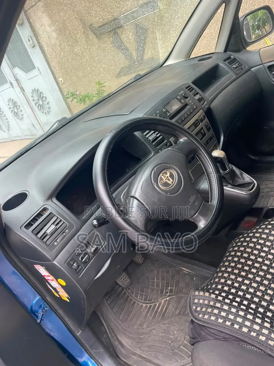 Toyota Verso 2009 Bleu