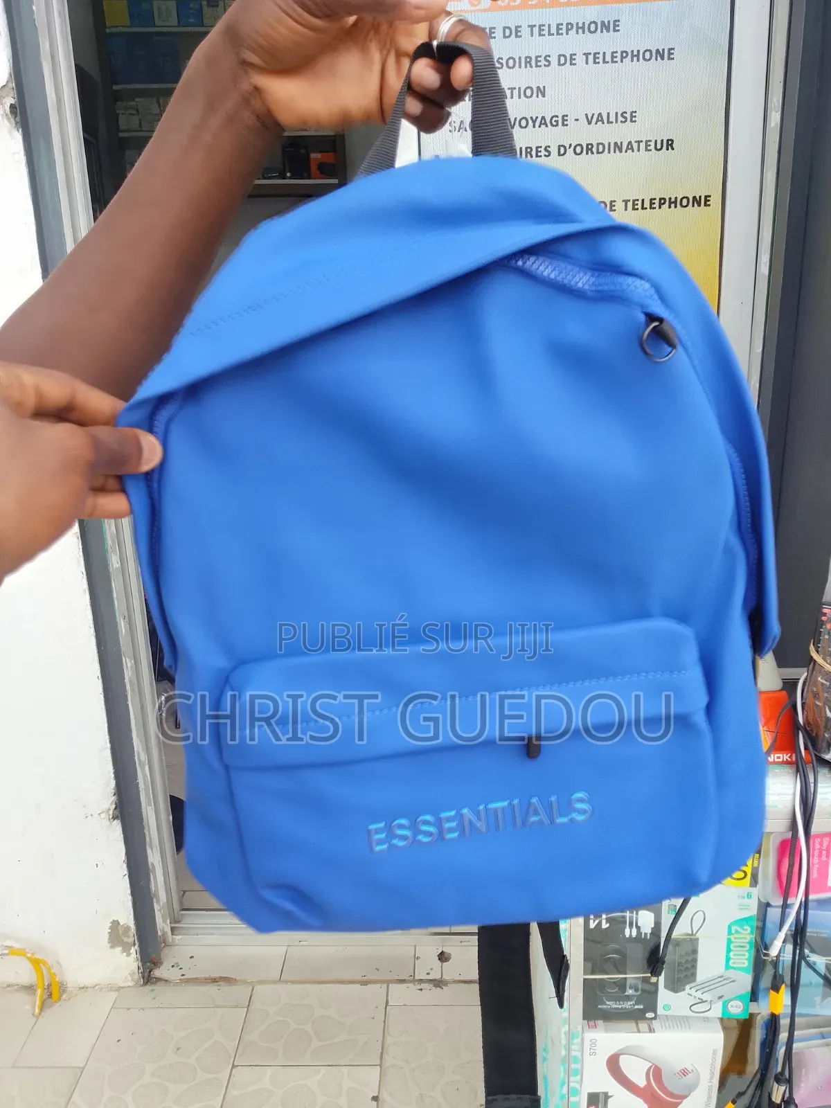 Sac. Essentiel