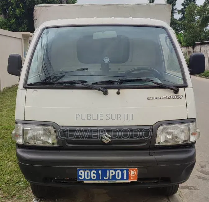 Suzuki Super Carry 2019 Blanc
