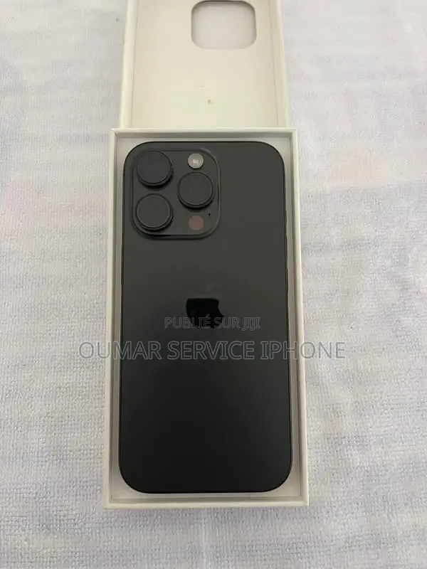 Nouveau Apple iPhone 15 Pro 256 GB Noir