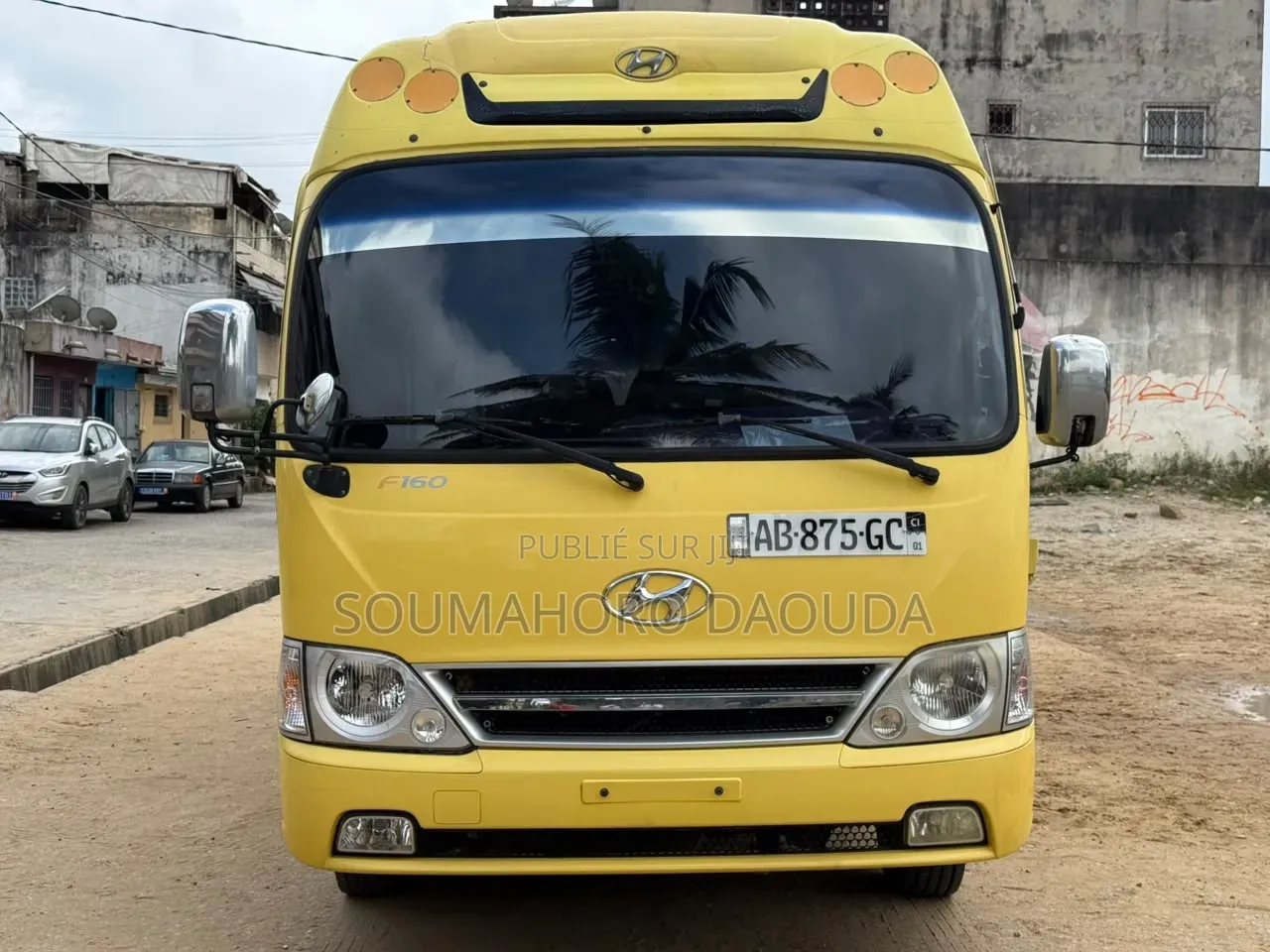 Hyundai County 2019 Jaune