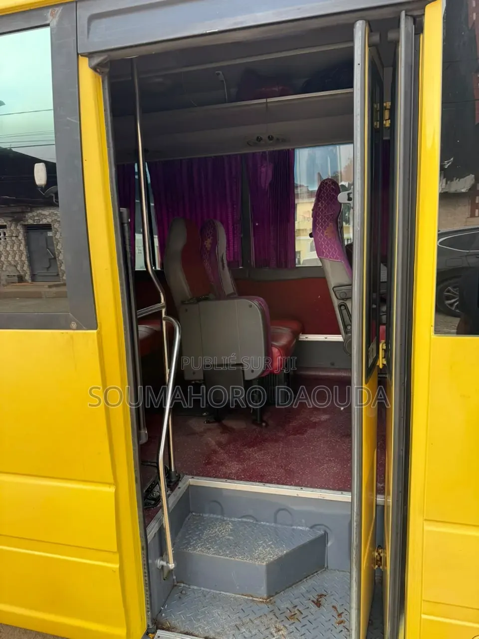 Hyundai County 2019 Jaune