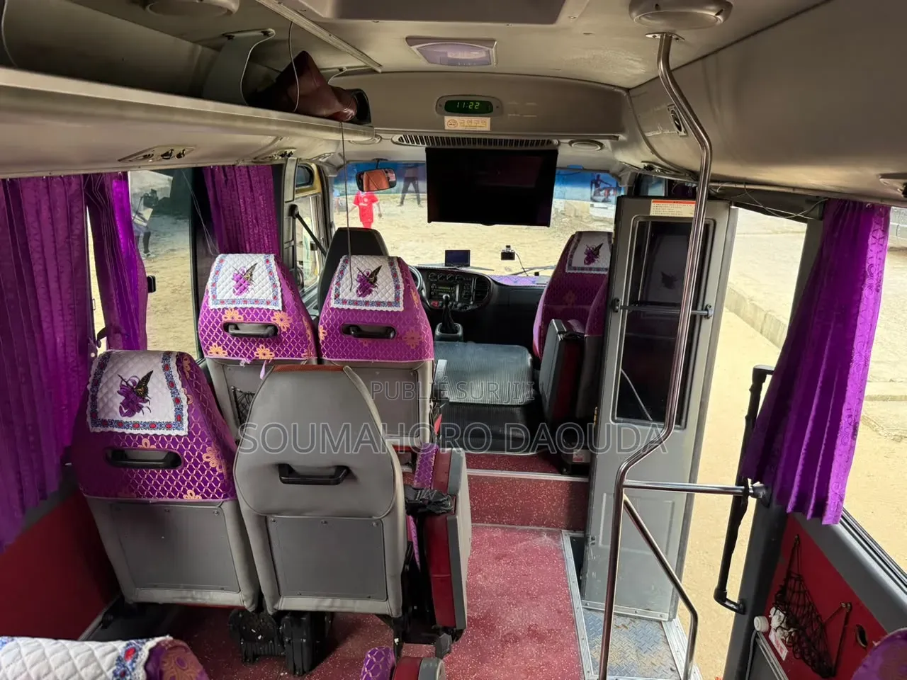 Hyundai County 2019 Jaune