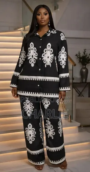 Ensemble Palazzo Noir & Blanc À Motifs Baroques