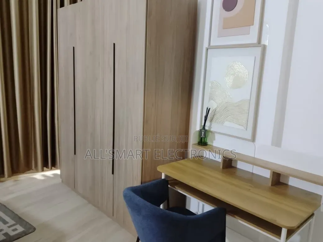 Meublé 2chbre Appartement dans Marcory à Louer