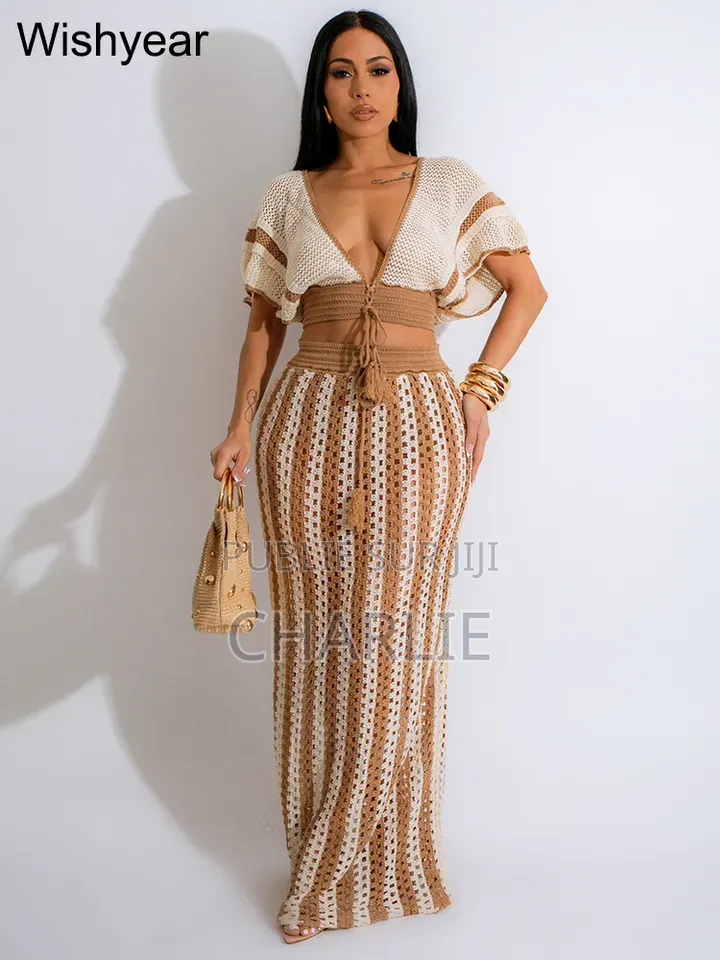 Ensemble Crochet Deux Pièces – Top Lacé Et Jupe Longue