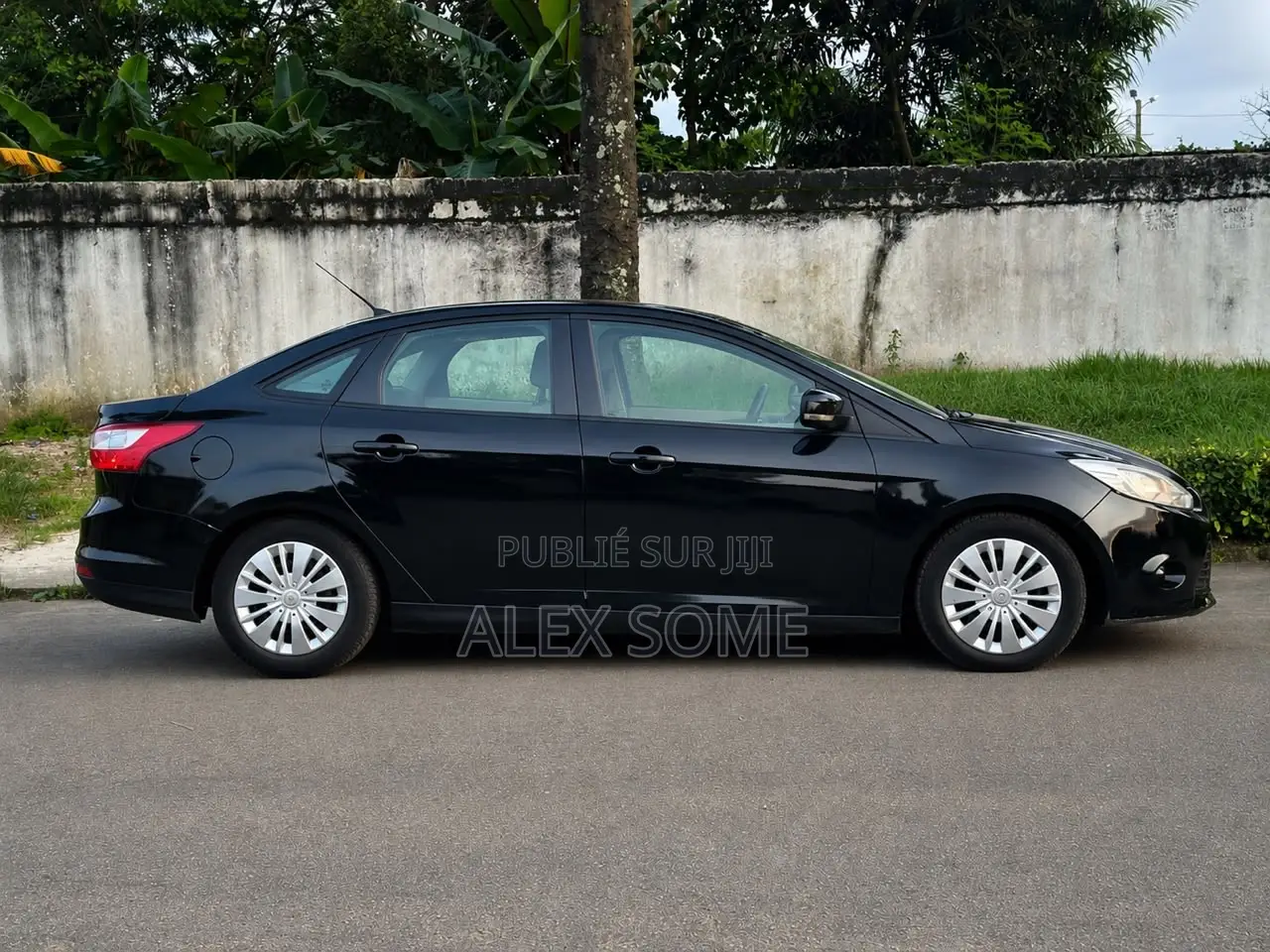 Ford Focus SE 5-Door 2013 Noir