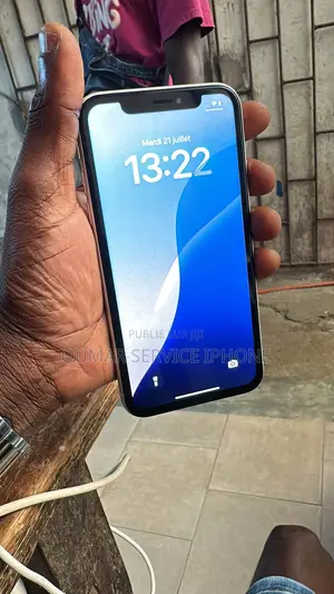 Nouveau Apple iPhone XR 64 GB Blanc