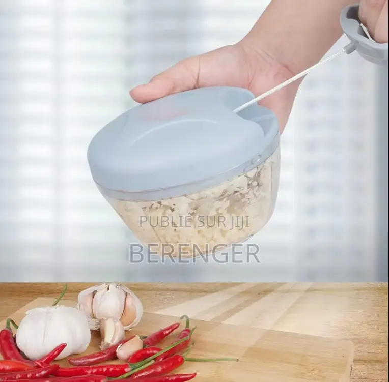 Hachoir À Tirette 500ml