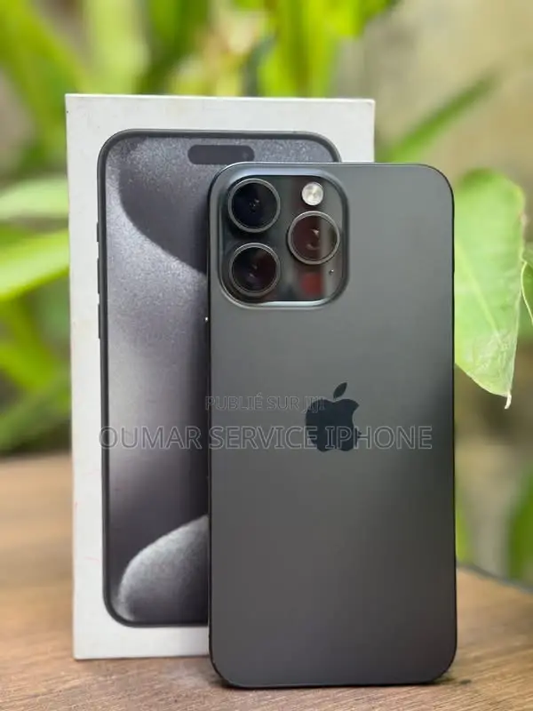 Nouveau Apple iPhone 15 Pro Max 256 GB Noir