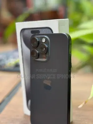 Nouveau Apple iPhone 15 Pro Max 256 GB Noir
