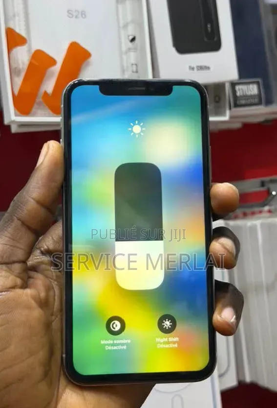 Nouveau Apple iPhone X 64 GB Autre