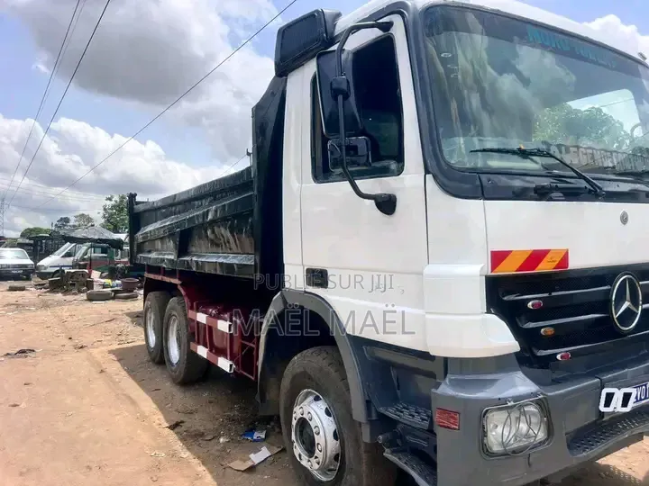 Camion a Vendre