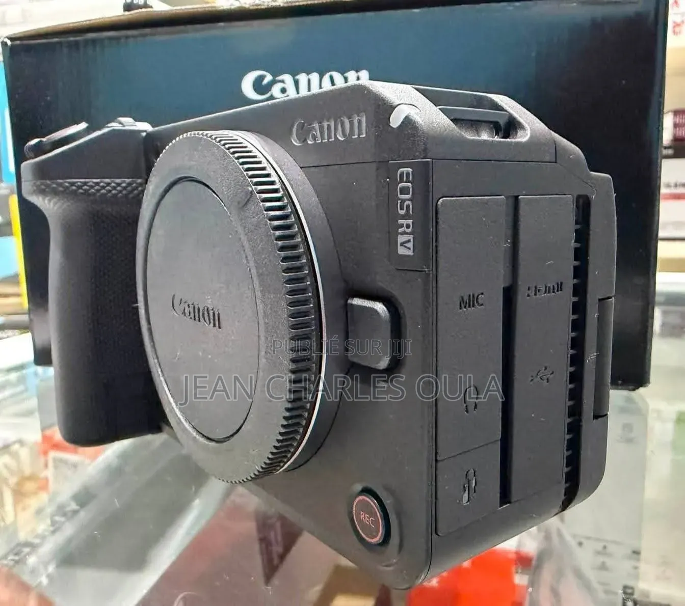 Canon Eos R6 v Boitier Nu