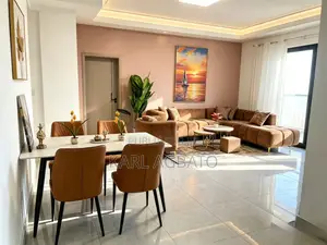 Meublé 3chbre Appartement dans Karl, Marcory à Louer