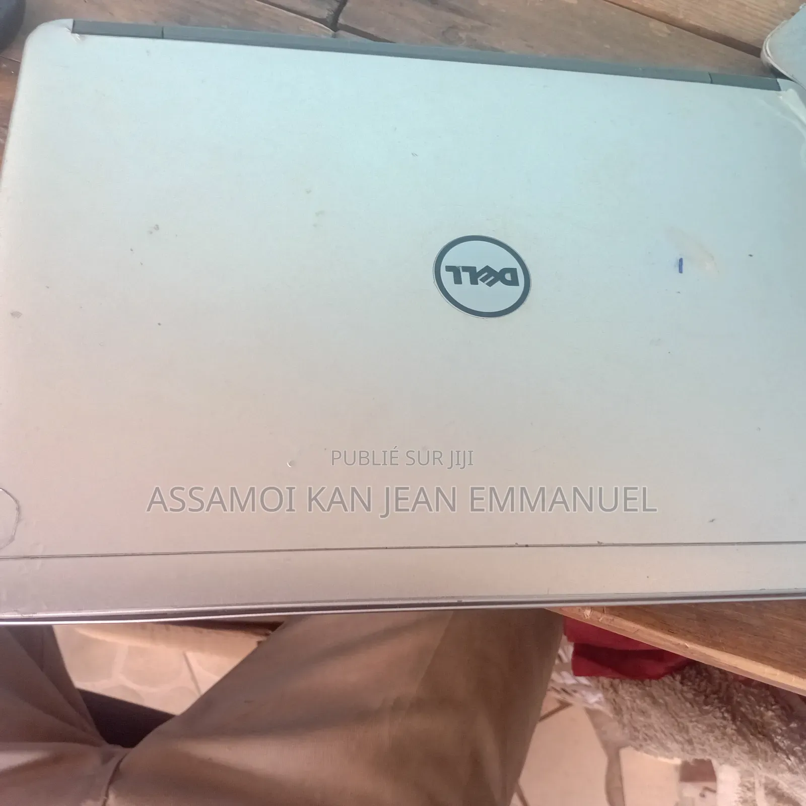 Ordinateur portable Dell Latitude 7400 8GB Intel Core i5 HDD 256GB