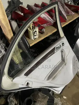 Mercedes Benz