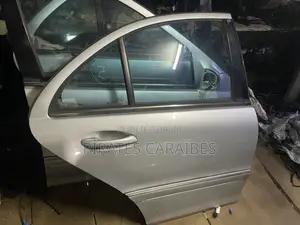 Mercedes Benz