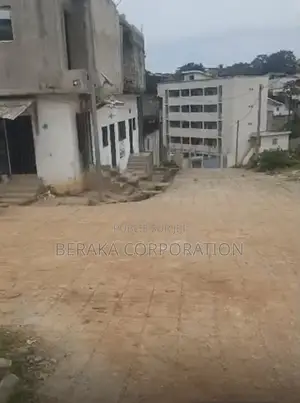 Féh Késse Cité Promogim Un Bon Terrain À Vendre 35 Millions
