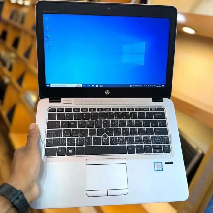 Nouveau HP EliteBook 840 G7 8GB Intel Core i5 SSHD+SSD 256GB