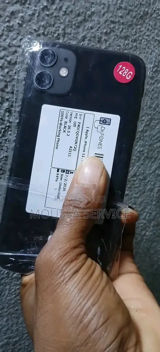 Nouveau Apple iPhone 11 64 GB Noir