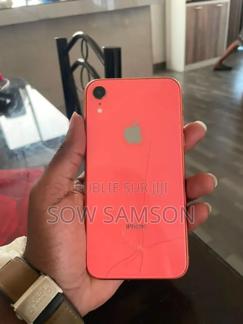 Nouveau Apple iPhone XR 128 GB Autre
