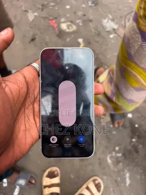 Nouveau Apple iPhone 14 256 GB Gris