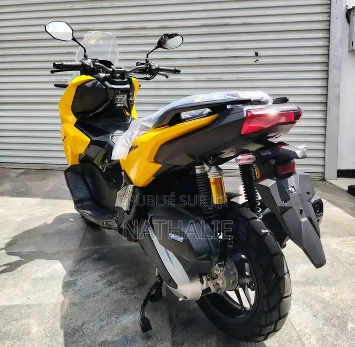 Nouveau Honda Autre 2026 Jaune