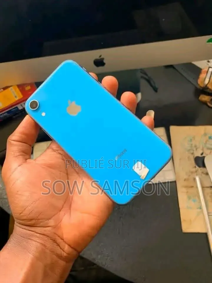 Nouveau Apple iPhone XR 128 GB Autre