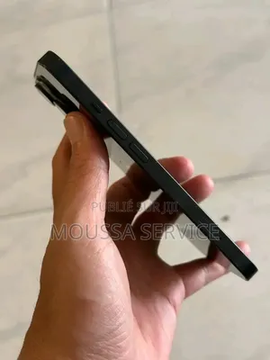 Nouveau Apple iPhone 14 256 GB Noir