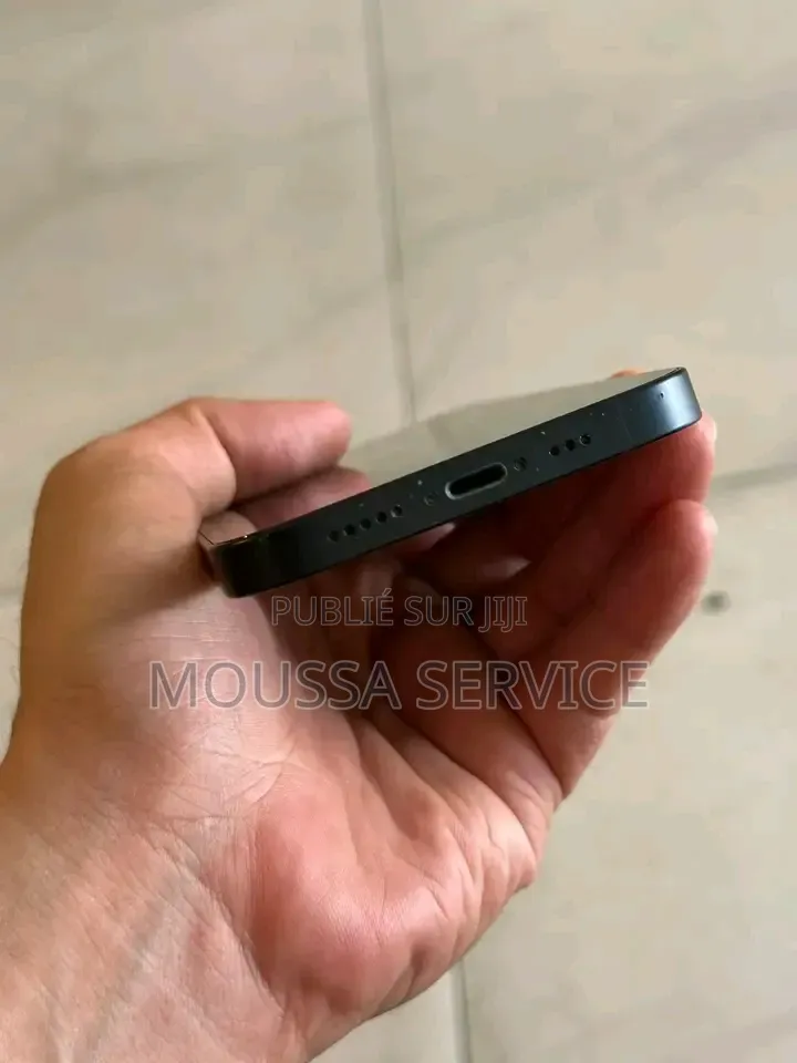 Nouveau Apple iPhone 14 256 GB Noir