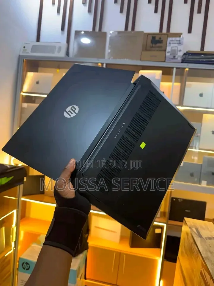 Nouveau HP EliteBook 840 G5 8GB Intel Core i7 HDD 256GB