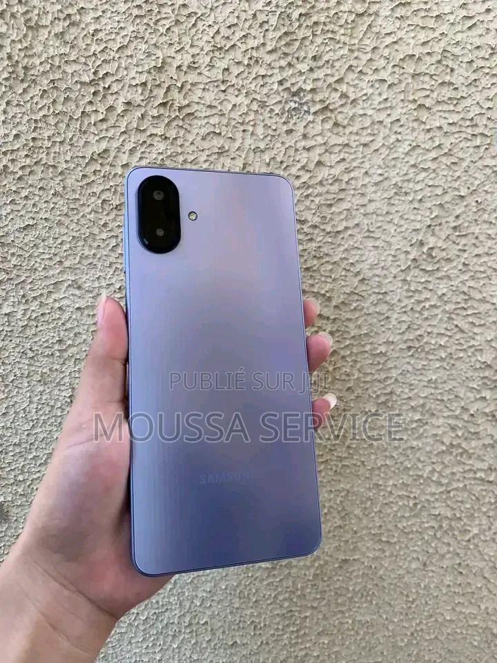 Nouveau Samsung Galaxy A07 128 GB Noir